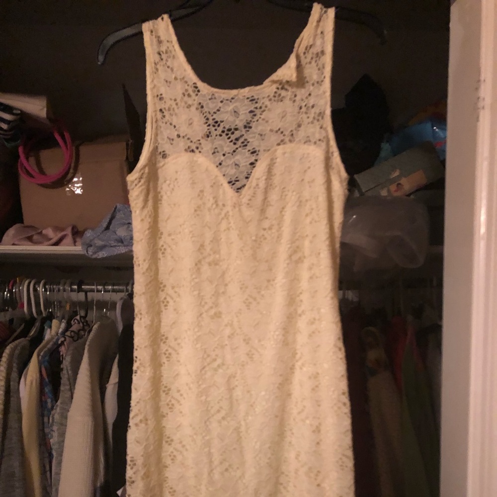 Second skin size large lace dress NWT